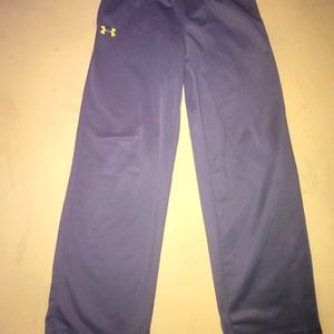 Under Armour Boys size 6 Grey active pants